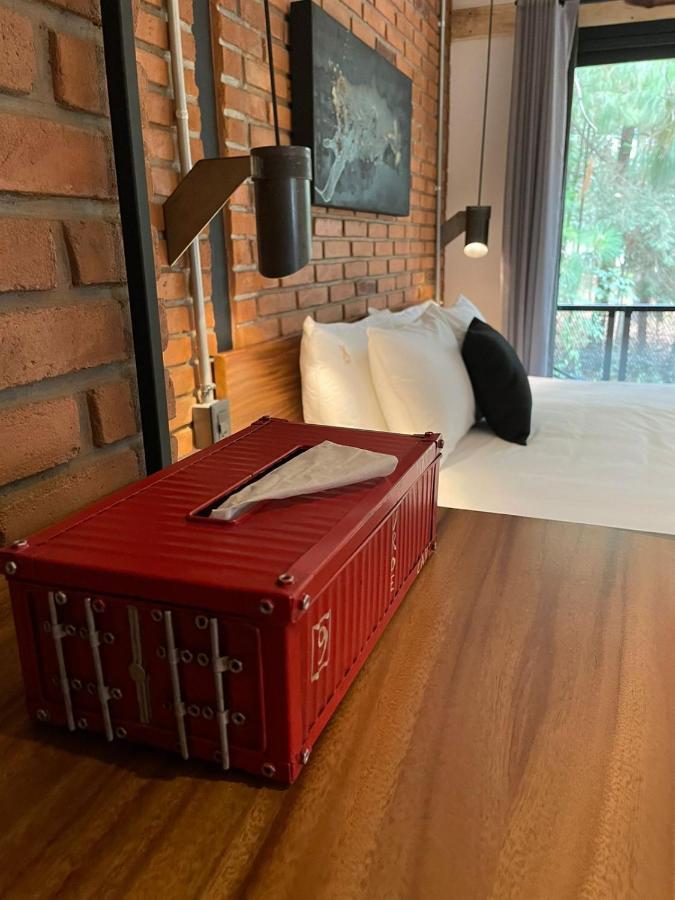Hotel Oxu Solo Adultos Valle de Bravo Luaran gambar