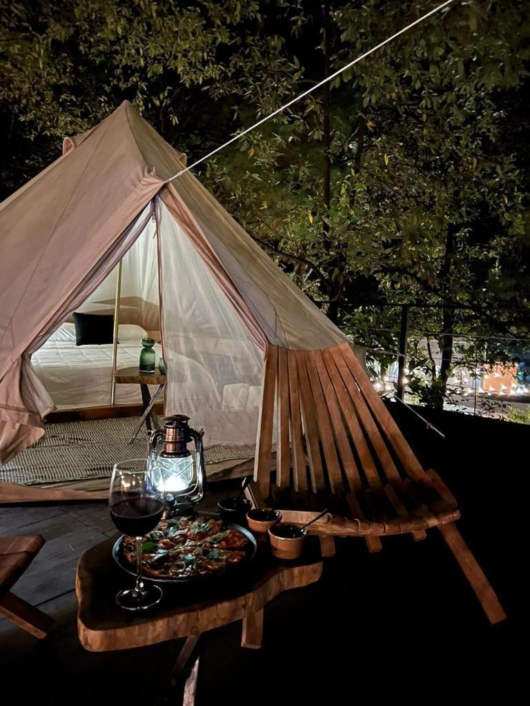 Hotel Oxu Solo Adultos Valle de Bravo Luaran gambar